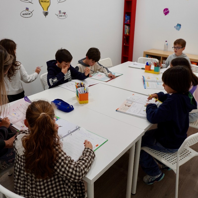 Apoio Escolar - Sala de Estudo